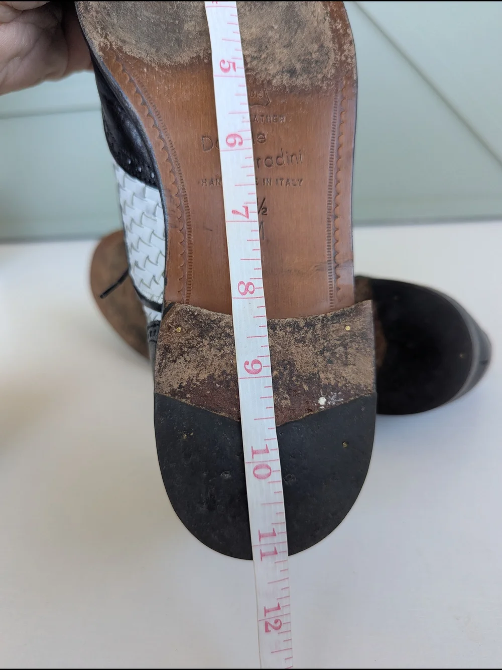 Danielle Ferrari classic lace